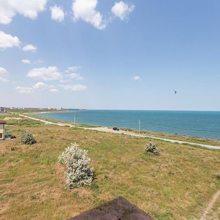 Отель Casa Eden Костинешти Экстерьер фото