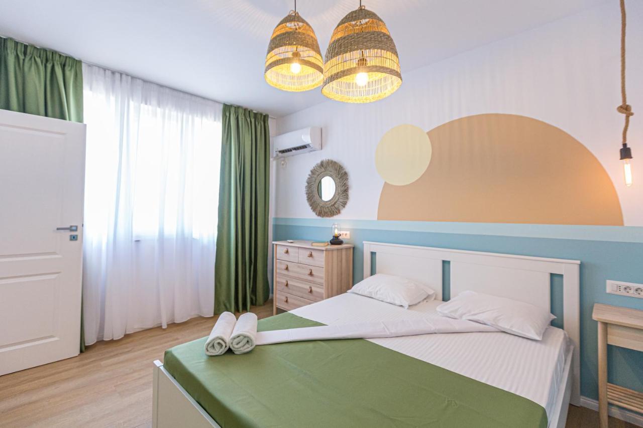Отель Casa Eden Костинешти Экстерьер фото